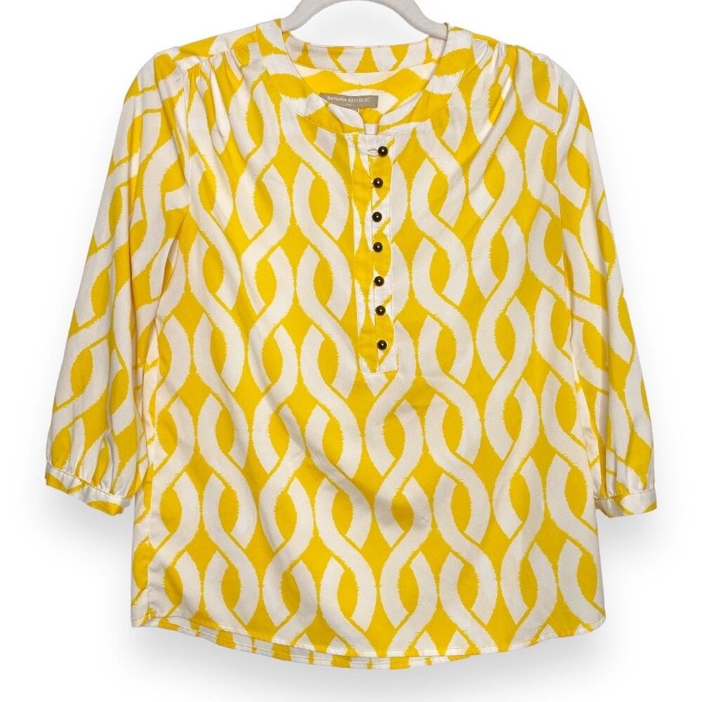 Banana Republic Yellow White Chain 3/4 Button Blouse Extra Small XS